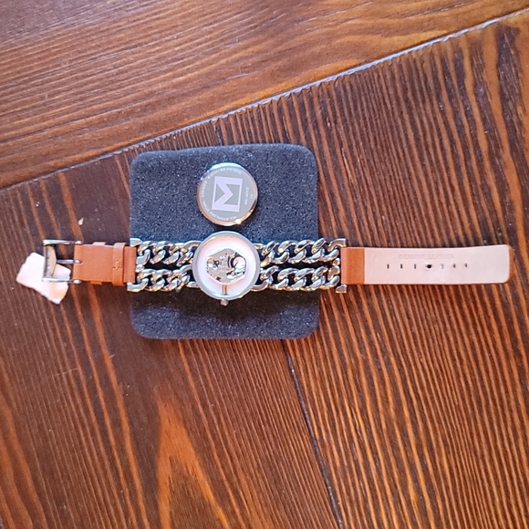 Michael Kors watch - Picture 5 of 12